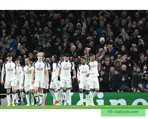 热刺官方西蒙斯对阵多特获最佳